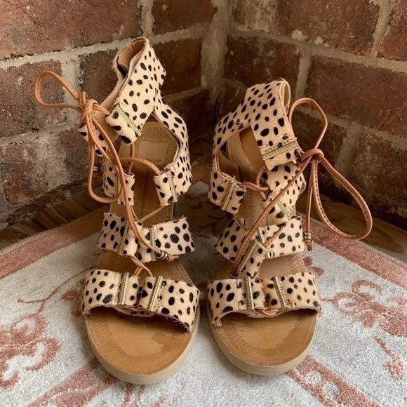 Dolce Vita Women's Shoes Leopard Print Calf Hair Luci Sandals Size 9 - Picture 3 of 9
